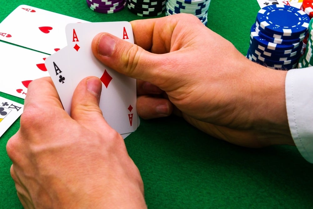 image for the article on heads up poker